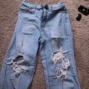 Universal thread ripped jeans
